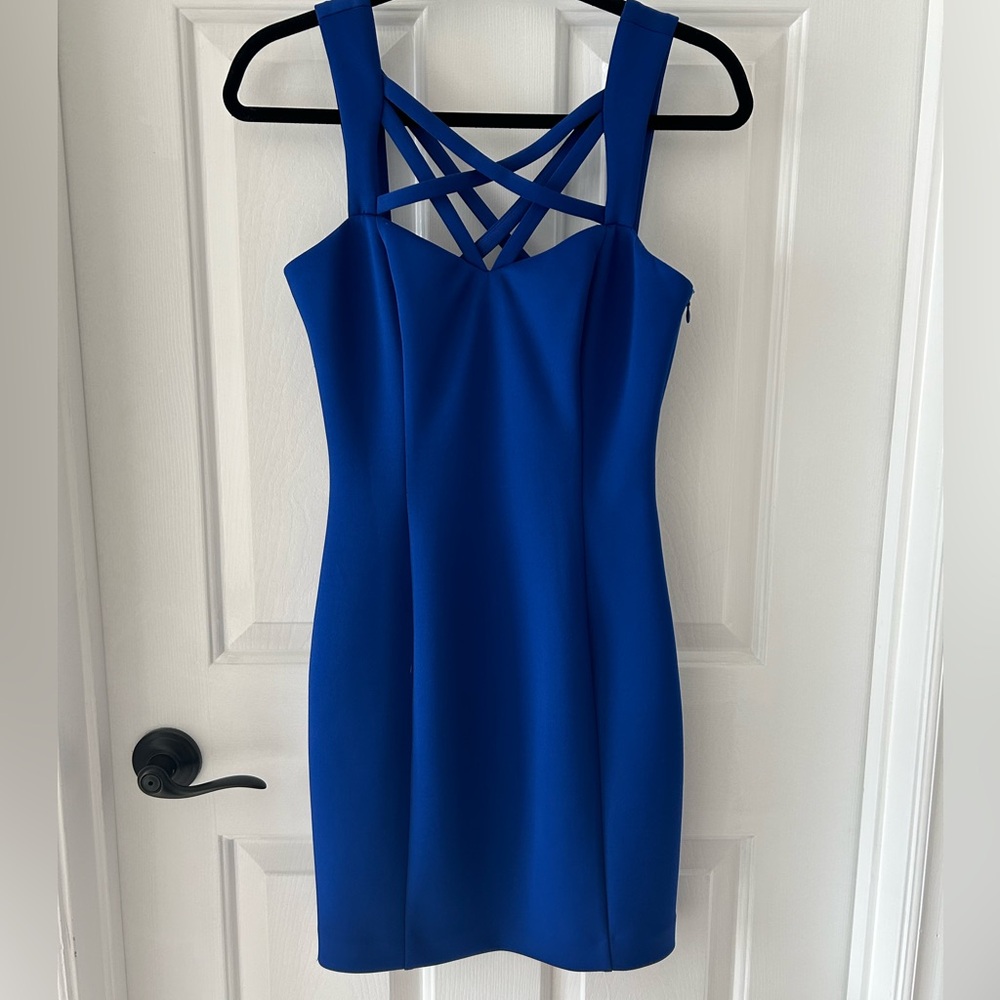 Guess dress with strap detail